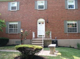 107 Rennard Ter, Philadelphia, PA 19116