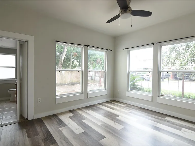 2603 Stanford St #1 — Photo 8