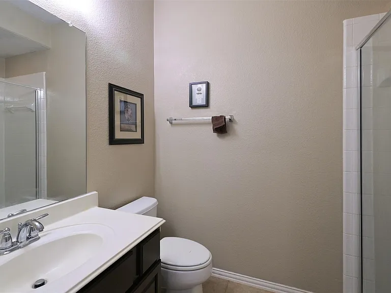 660 Payton Way — Photo 35