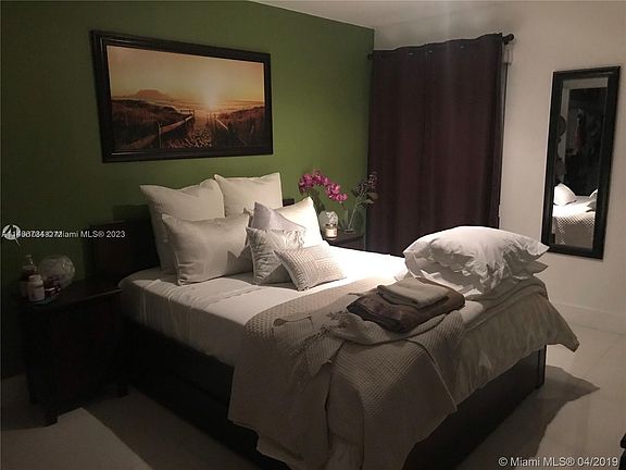 4th image of 731 Vista Isles Dr APT 1526
