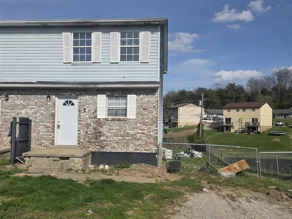 1418 Kingswood Way, Radcliff, KY 40160