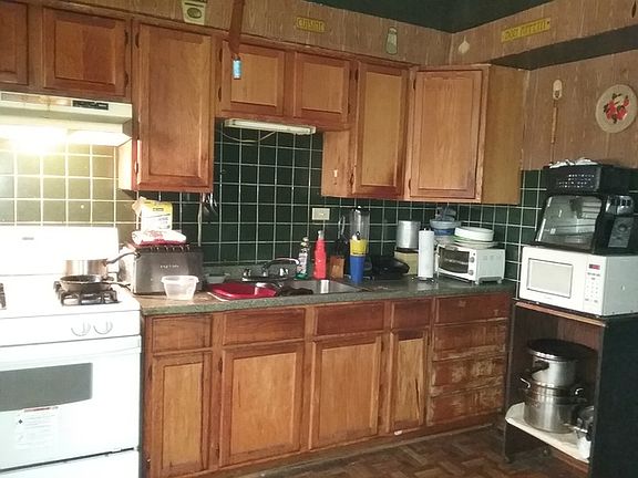 3rd image of 7037 S Harper Ave APT D