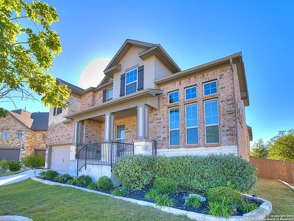 3rd image of 28807 THROSSEL LN
