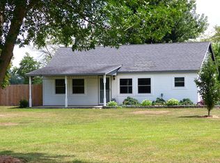 22828 N 1040 E, Cornell, IL 61319