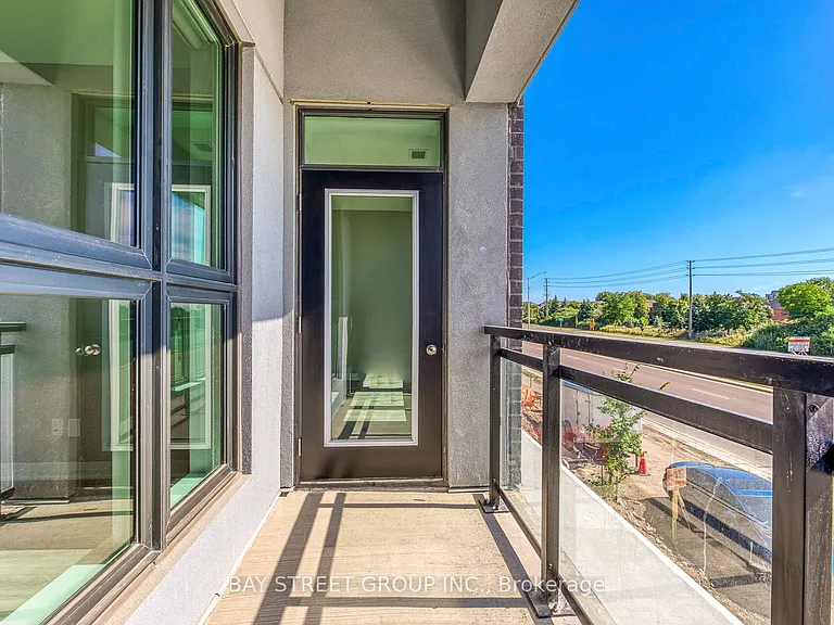 95 Dundas St W #107 — Photo 20