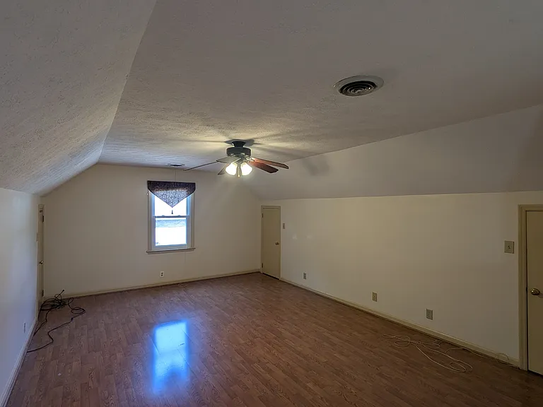 316 Southwinds Dr — Photo 18