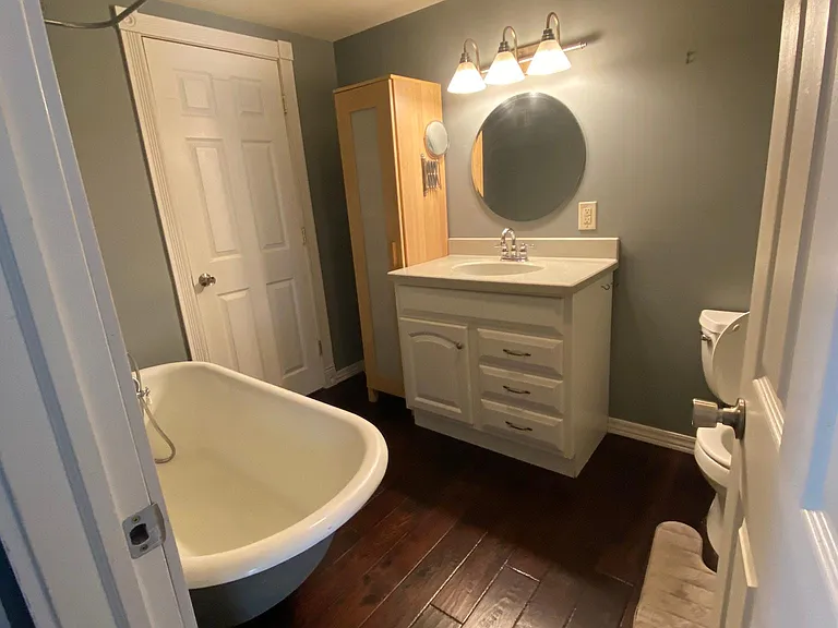 553 Bradley St — Photo 22