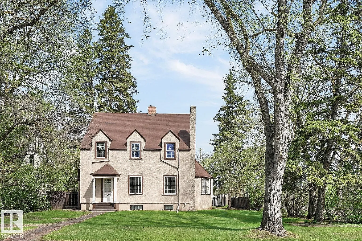 11608 Edinboro Road NorthWest — Photo 1