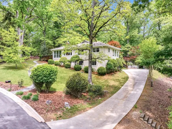 420 Oakland Dr, Gainesville, GA 30501