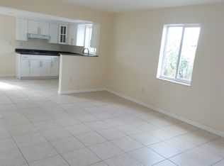1216 SW 39th Ave APT 4, Fort Lauderdale, FL 33312