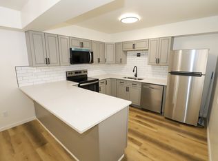 915 E Swallow Rd #B, Fort Collins, CO 80525