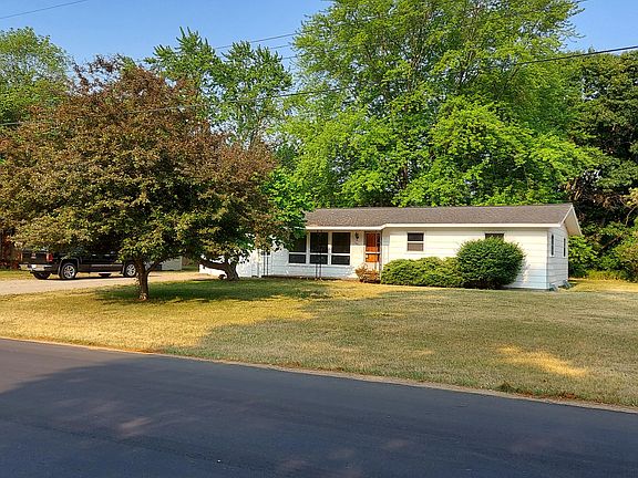 2nd image of 15445 160th Ave