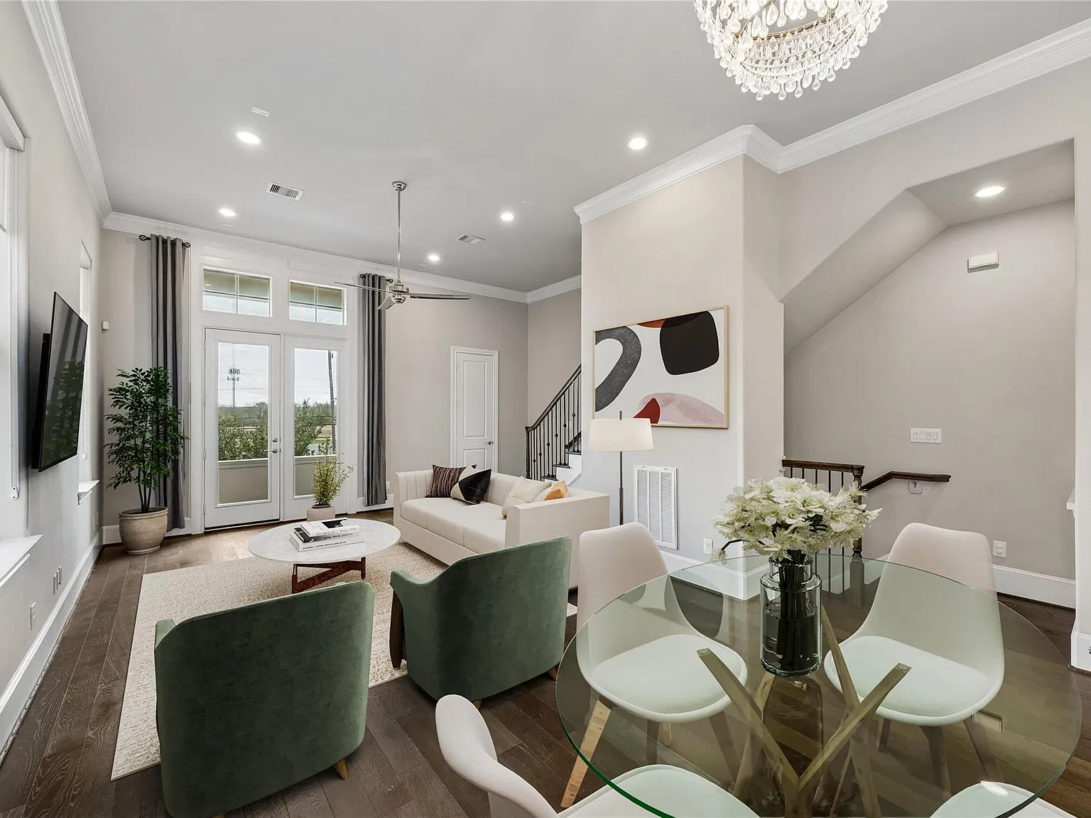 3 bed, 3.5 bath, 1980 sqft, $2,650 — Photo 3