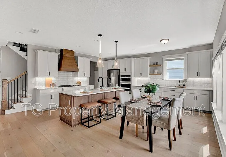24 Goodhope Ct — Photo 4