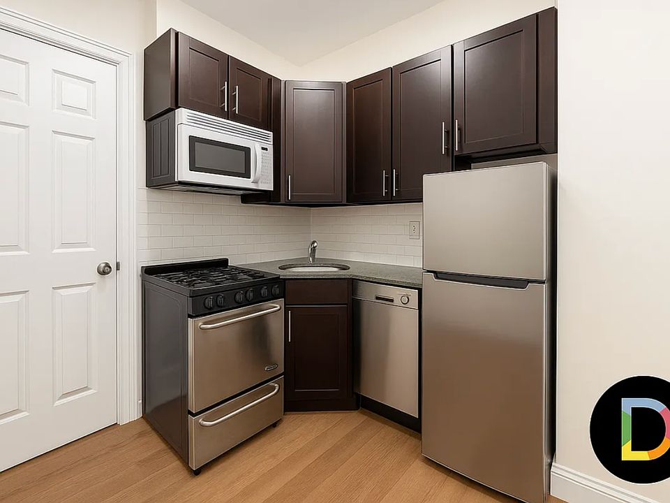 1st image of 326 E 85th St APT 1A