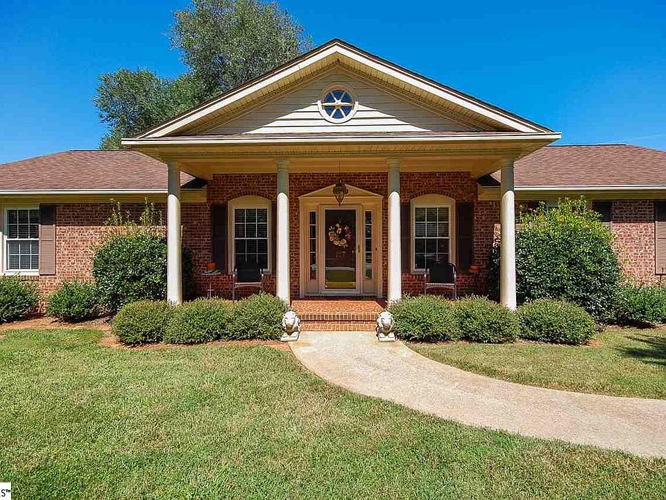 1st image of 117 Seabury Dr