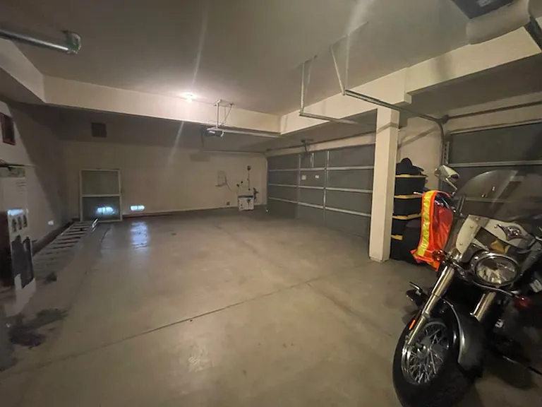 5875 Larry Dean St — Photo 31