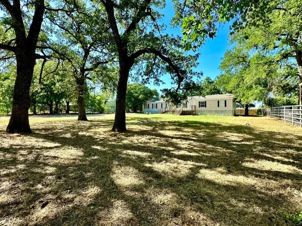 113 Private Road 1311, Bridgeport, TX 76426