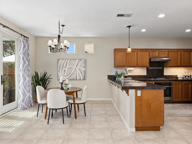11785 Westview Pkwy — Photo 12