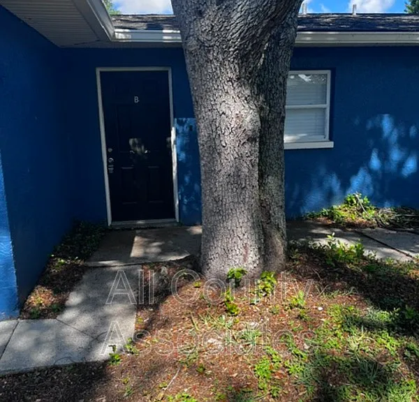 2267 Norman Dr #B — Photo 1