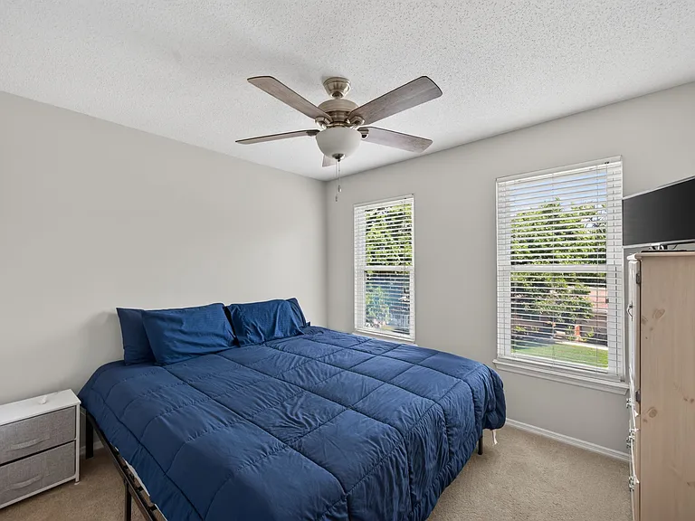536 Oak Hill Dr — Photo 20