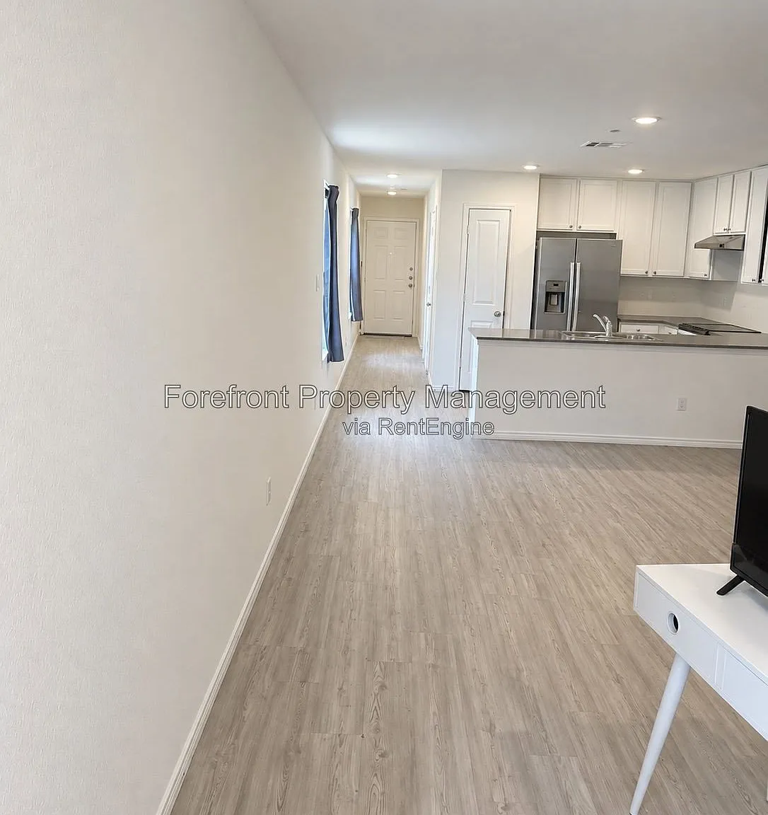 4 bed, 2.5 bath, 1530 sqft, $1,450 — Photo 3