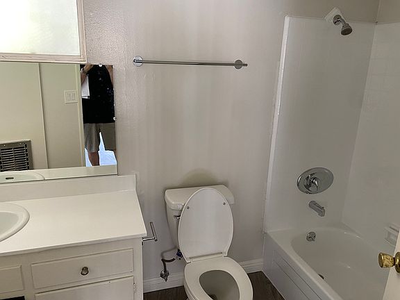 4th image of 7100 Hillside Ave APT 208
