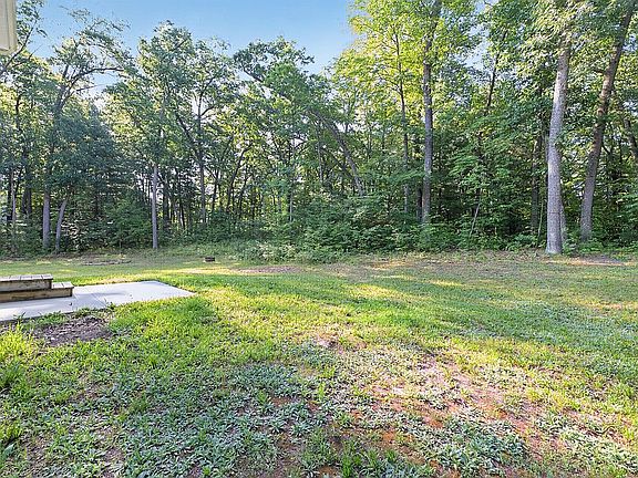 3rd image of 3828 N Ryan Woods Cir