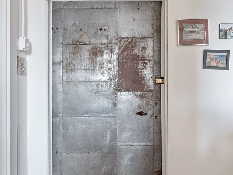 524 Harrison Ave #2 — Photo 29