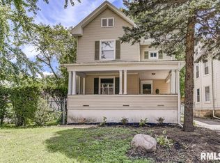 624 S State St, Springfield, IL 62704