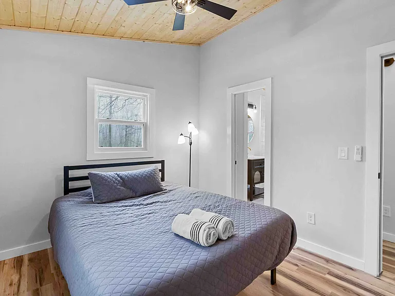124 Glad Tidings Ln — Photo 11