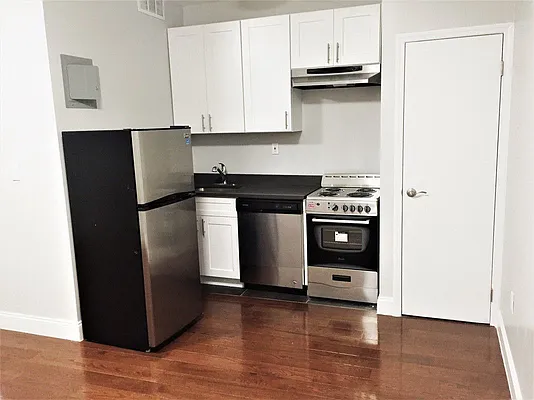 Rented by Bruma Realty LLC | media 10