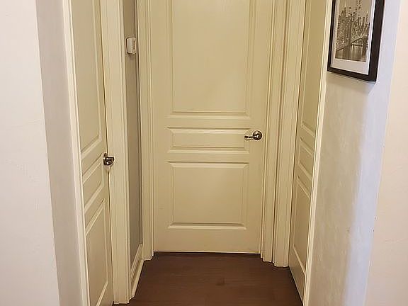 Hallway to 2&3 BR, 5'9x3'9 ft