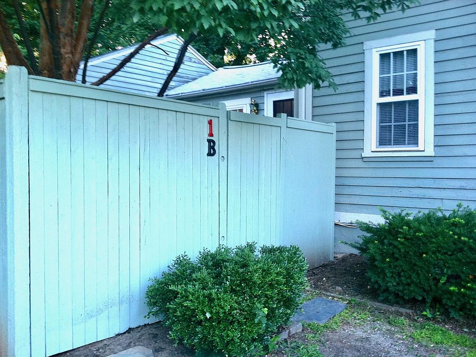 1st image of 35 Duke St #1B