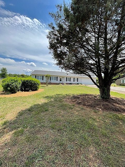 1st image of 4454 McConnells Hwy