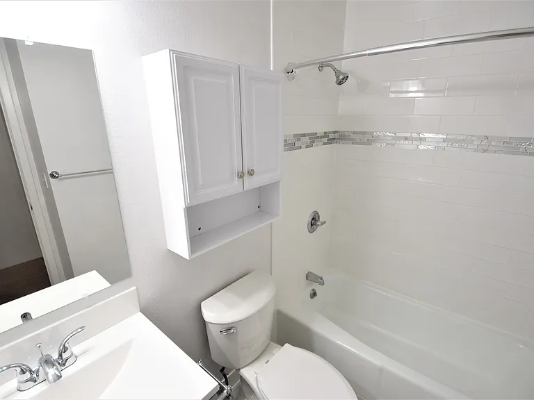 4955 Moorhead Ave #17 — Photo 3