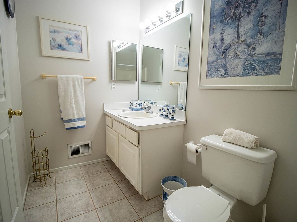 9362 Lake Park Dr, photo 22
