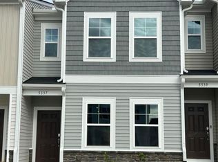 5337 Arkose Dr, Raleigh, NC 27610