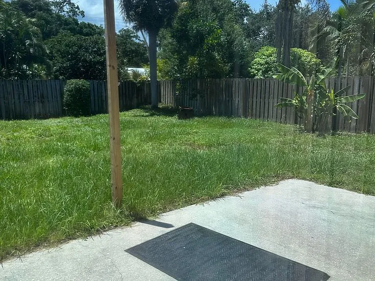 2475 Compass Pointe Dr — Photo 8