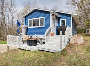 12766 Oakley Rd, Honor, MI 49640