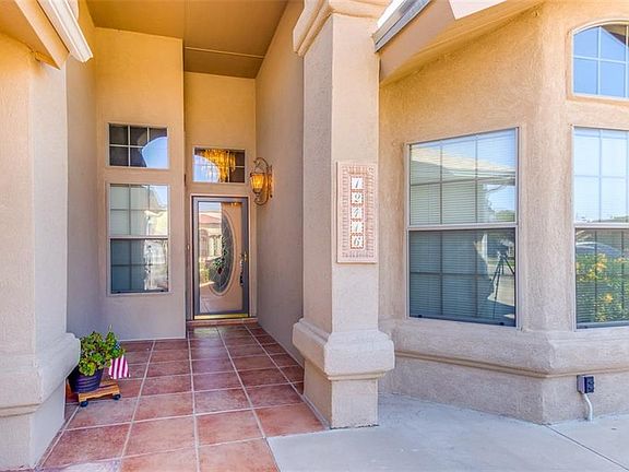 3rd image of 12416 Paseo Alegre Dr