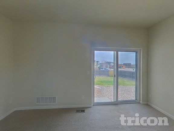 2nd image of 6585 Kearsarge Dr