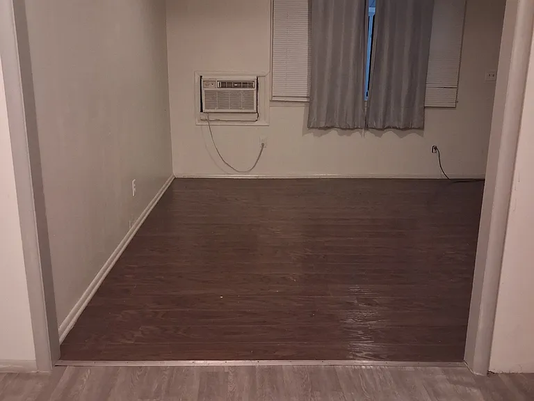 202 McFarland St — Photo 2