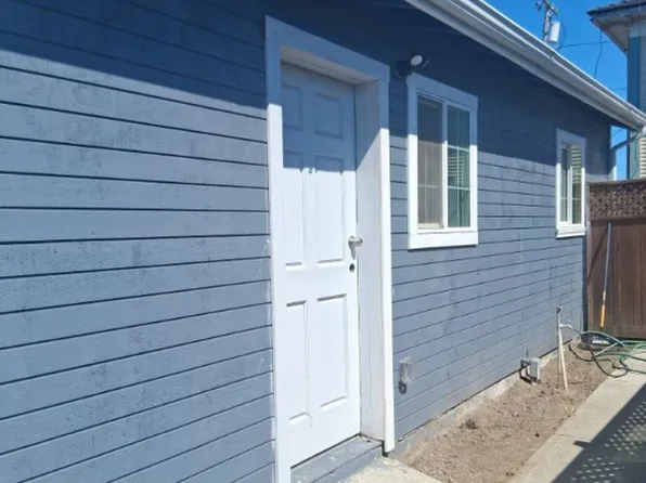 109 Atkinson Ln, Watsonville, CA 95076
