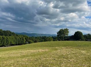 Waterstone Cir, Greeneville, TN 37745