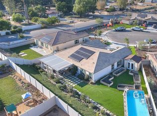 27765 Calle Los Olivos, Menifee, CA 92585