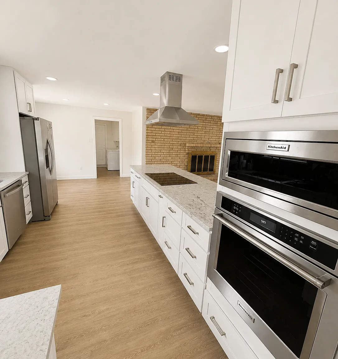 4 bed, 2.5 bath, 2196 sqft, $4,300 — Photo 3