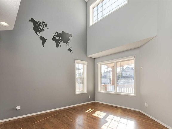 3rd image of 161 W Douglas Ridge Pl SE