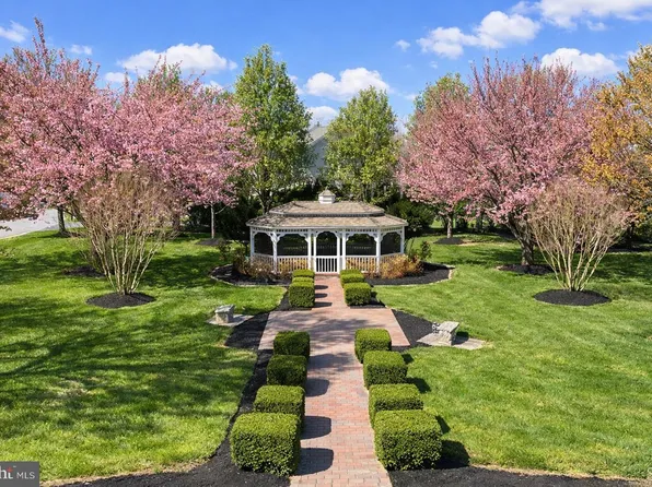 13728 Bold Venture Dr, Glenelg, MD 21737
