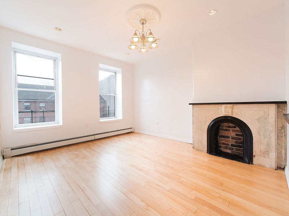 1st image of 525 Greene Ave APT 2